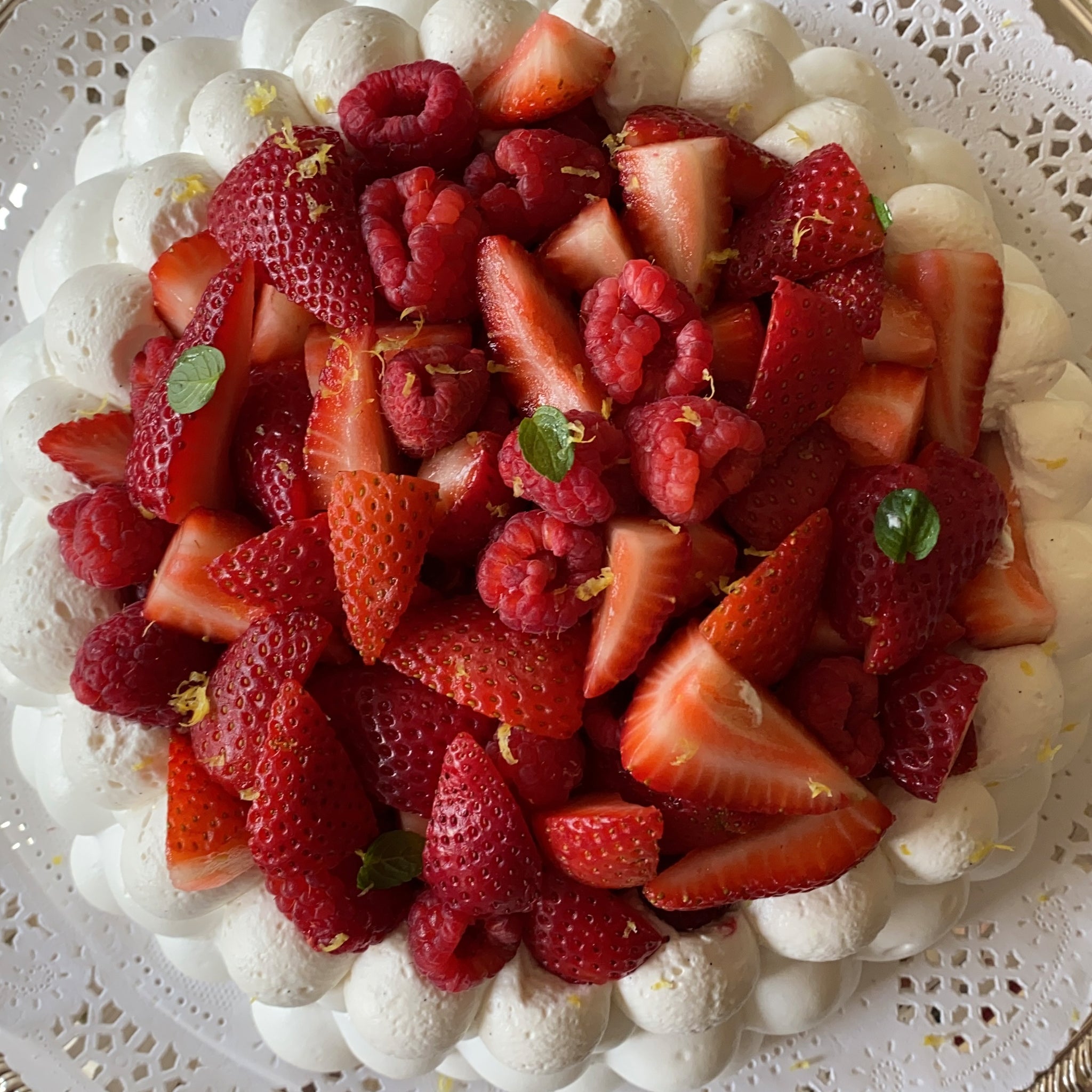 Pavlova de Frutos Rojos